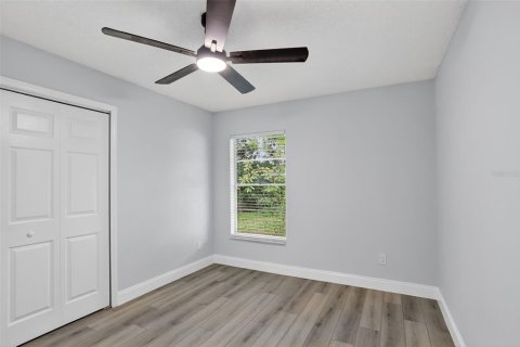 Casa en venta en Orlando, Florida, 4 dormitorios, 182.09 m2 № 1911631 - foto 18