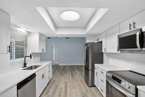 Casa en venta en Orlando, Florida, 4 dormitorios, 182.09 m2 № 1911631 - foto 8