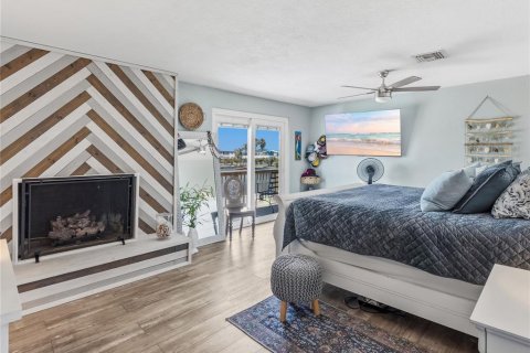 Casa en venta en Hernando Beach, Florida, 5 dormitorios, 264.59 m2 № 2217546 - foto 24