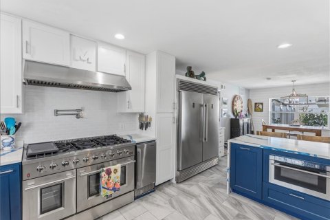 Casa en venta en Hernando Beach, Florida, 5 dormitorios, 264.59 m2 № 2217546 - foto 21