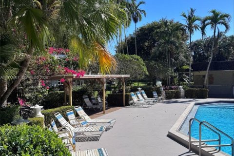 Condominio en venta en Lauderdale Lakes, Florida, 2 dormitorios, 87.7 m2 № 2033192 - foto 23