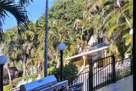 Condominio en venta en Lauderdale Lakes, Florida, 2 dormitorios, 87.7 m2 № 2033192 - foto 26