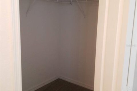 Casa en alquiler en Orlando, Florida, 4 dormitorios, 171.4 m2 № 1842001 - foto 17