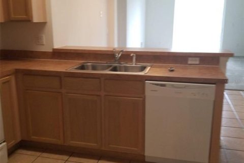 Casa en alquiler en Orlando, Florida, 4 dormitorios, 171.4 m2 № 1842001 - foto 4