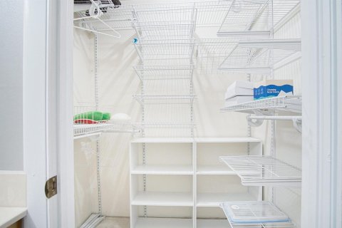 Condo in St. Lucie, Florida, 2 bedrooms № 2084128 - photo 21