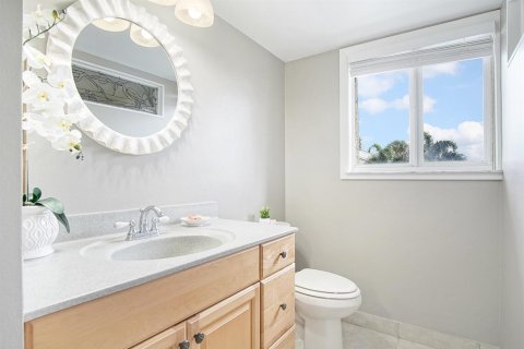 Condo in St. Lucie, Florida, 2 bedrooms № 2084128 - photo 25