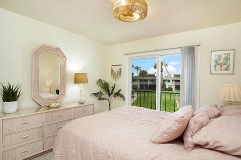 Condo in St. Lucie, Florida, 2 bedrooms № 2084128 - photo 23