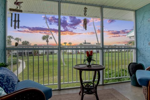 Condo in St. Lucie, Florida, 2 bedrooms № 2084128 - photo 15