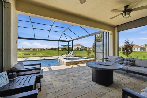 House in Davenport, Florida 4 bedrooms, 210.8 sq.m. № 2229429 - photo 21