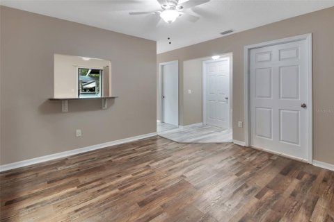 Condo in DeLand, Florida, 3 bedrooms  № 2239793 - photo 6