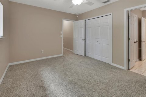 Condo in DeLand, Florida, 3 bedrooms  № 2239793 - photo 30