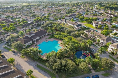 Casa en venta en Homestead, Florida, 4 dormitorios, 171.87 m2 № 1994643 - foto 29