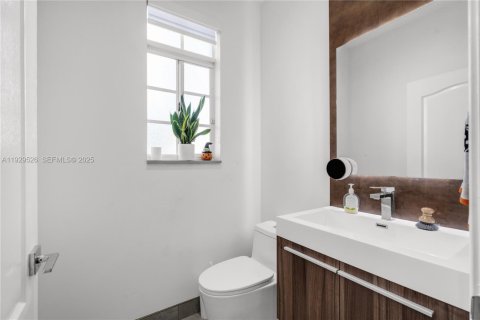 Casa en venta en Homestead, Florida, 4 dormitorios, 171.87 m2 № 1994643 - foto 6