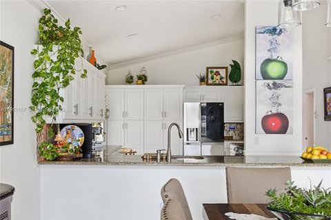 Casa en venta en Boynton Beach, Florida, 4 dormitorios, 202.34 m2 № 2008777 - foto 29