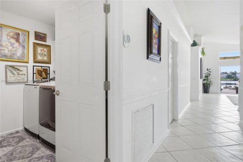 Casa en venta en Boynton Beach, Florida, 4 dormitorios, 202.34 m2 № 2008777 - foto 17