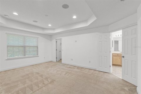 House in Windermere, Florida 4 bedrooms, 316.52 sq.m. № 1806907 - photo 22