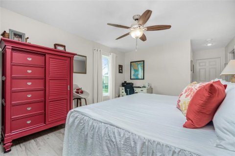 Condominio en venta en Englewood, Florida, 2 dormitorios, 125.42 m2 № 2411458 - foto 12