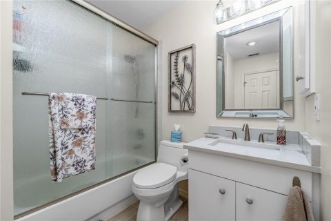 Condominio en venta en Englewood, Florida, 2 dormitorios, 125.42 m2 № 2411458 - foto 19