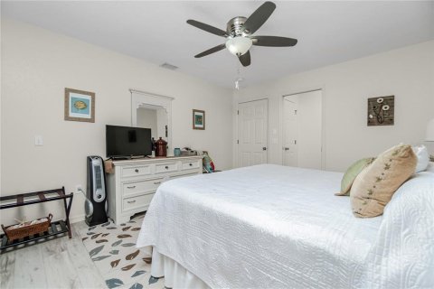 Condominio en venta en Englewood, Florida, 2 dormitorios, 125.42 m2 № 2411458 - foto 18