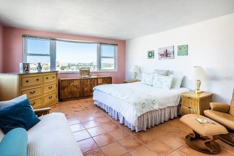 Copropriété à louer à Clearwater, Floride: 2 chambres, 130.9 m2 № 2413636 - photo 10