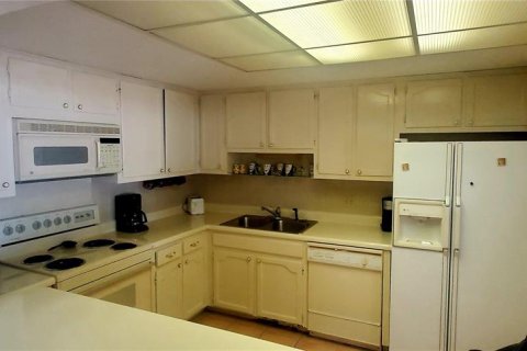 Copropriété à louer à Clearwater, Floride: 2 chambres, 130.9 m2 № 2413636 - photo 6