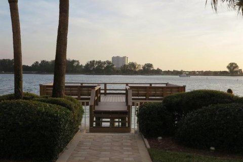 Copropriété à louer à Clearwater, Floride: 2 chambres, 130.9 m2 № 2413636 - photo 30