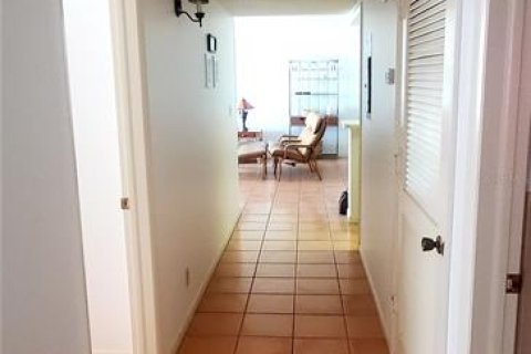 Copropriété à louer à Clearwater, Floride: 2 chambres, 130.9 m2 № 2413636 - photo 8