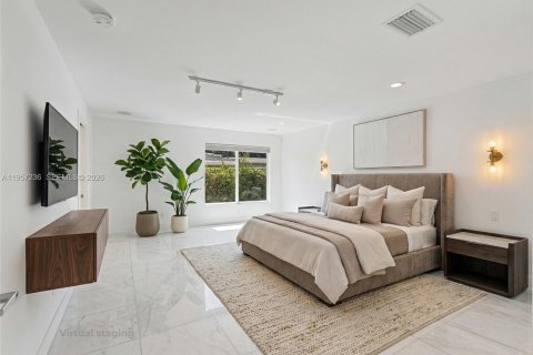 Купить виллу или дом в Серфсайд, Флорида 3 спальни, 253.07м2, № 2025796 - фото 19