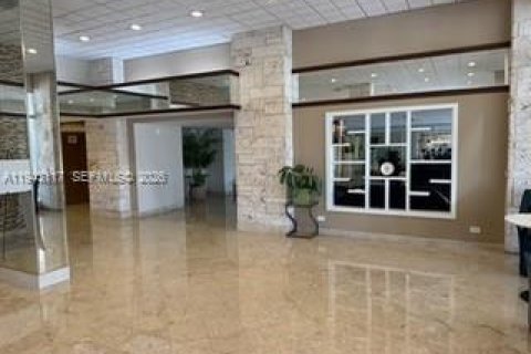 Condominio en venta en Sunny Isles Beach, Florida, 2 dormitorios, 114.55 m2 № 2000718 - foto 12