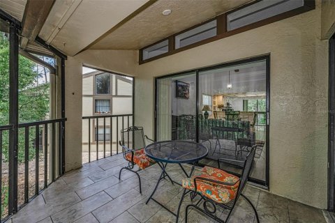 Condo in Oldsmar, Florida, 2 bedrooms № 2234640 - photo 18