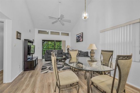 Condo in Oldsmar, Florida, 2 bedrooms № 2234640 - photo 10
