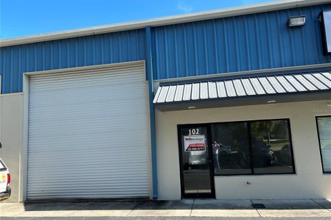 Propiedad comercial en alquiler en Ocala, Florida, 794.13 m2 № 1362911 - foto 2