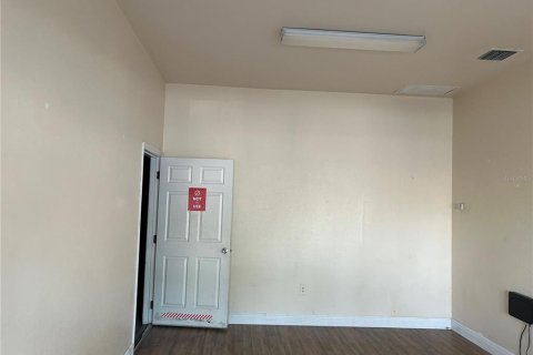 Commercial property in Ocala, Florida 794.13 sq.m. № 1362911 - photo 3