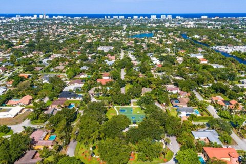 House in Boca Raton, Florida 3 bedrooms, 160.16 sq.m. № 1209109 - photo 1