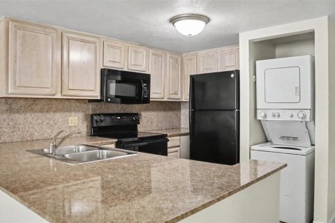 Copropriété à louer à Kissimmee, Floride: 2 chambres, 83.61 m2 № 2437236 - photo 9