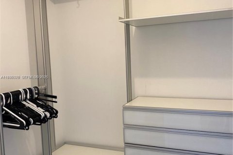 Copropriété à louer à Miami Beach, Floride: 1 chambre, 102.19 m2 № 1993561 - photo 20