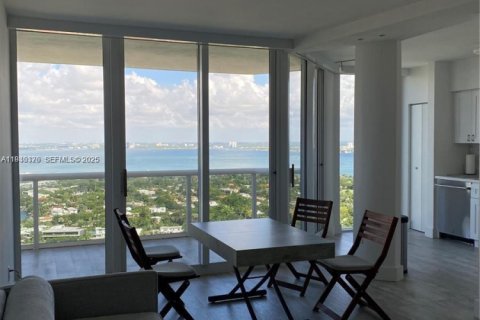 Copropriété à louer à Miami Beach, Floride: 1 chambre, 102.19 m2 № 1993561 - photo 12