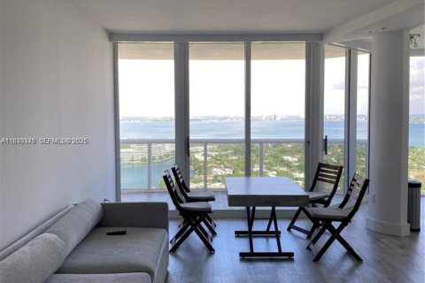 Copropriété à louer à Miami Beach, Floride: 1 chambre, 102.19 m2 № 1993561 - photo 11