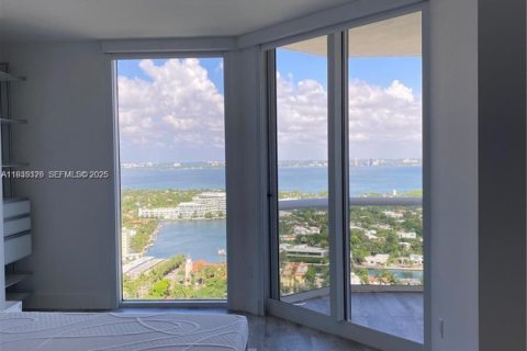 Copropriété à louer à Miami Beach, Floride: 1 chambre, 102.19 m2 № 1993561 - photo 19