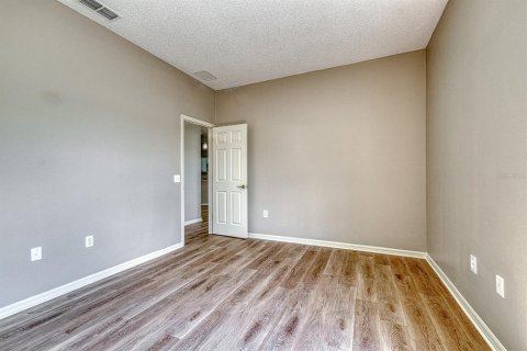 House in Kissimmee, Florida 3 bedrooms, 174.28 sq.m. № 1846387 - photo 15