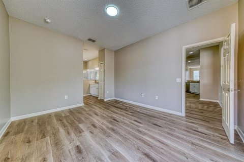 House in Kissimmee, Florida 3 bedrooms, 174.28 sq.m. № 1846387 - photo 6