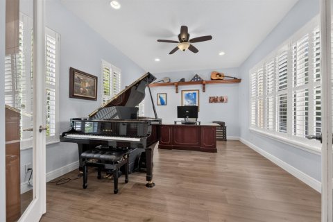 House in Jupiter, Florida 4 bedrooms, 296.54 sq.m. № 2392624 - photo 12