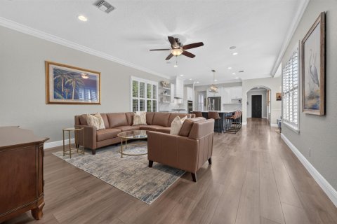 House in Jupiter, Florida 4 bedrooms, 296.54 sq.m. № 2392624 - photo 10