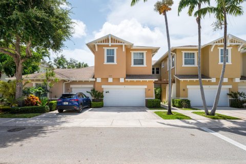 Townhouse in West Palm Beach, Florida 3 bedrooms, 216.93 sq.m. № 2260913