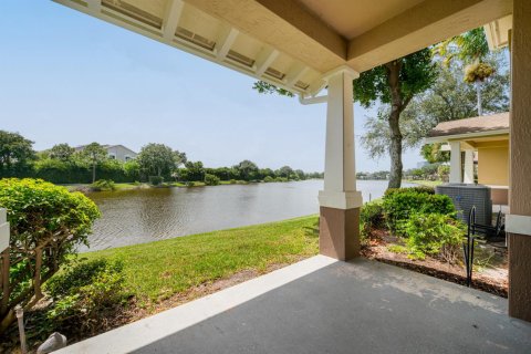 Townhouse in West Palm Beach, Florida 3 bedrooms, 216.93 sq.m. № 2260913 - photo 24