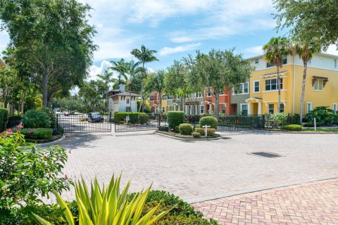 Townhouse in West Palm Beach, Florida 3 bedrooms, 216.93 sq.m. № 2260913 - photo 28