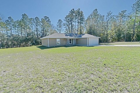 House in Citrus Springs, Florida 3 bedrooms, 129.69 sq.m. № 1562024 - photo 3