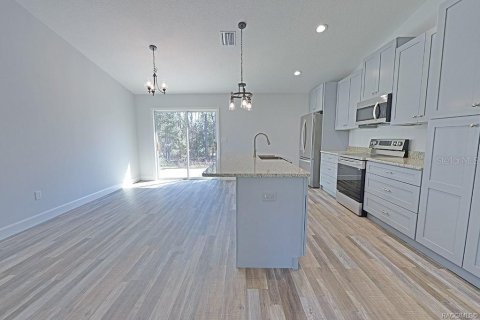 House in Citrus Springs, Florida 3 bedrooms, 129.69 sq.m. № 1562024 - photo 6