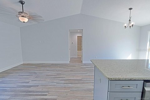 House in Citrus Springs, Florida 3 bedrooms, 129.69 sq.m. № 1562024 - photo 22