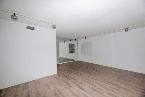 Copropriété à louer à Boca Raton, Floride: 1 chambre, 78.97 m2 № 2085291 - photo 2